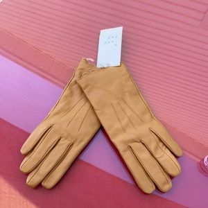 A new day. Gloves new with tags